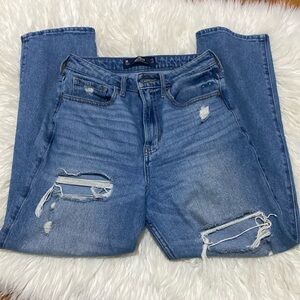 Hollister - ultra high rise vintage straight